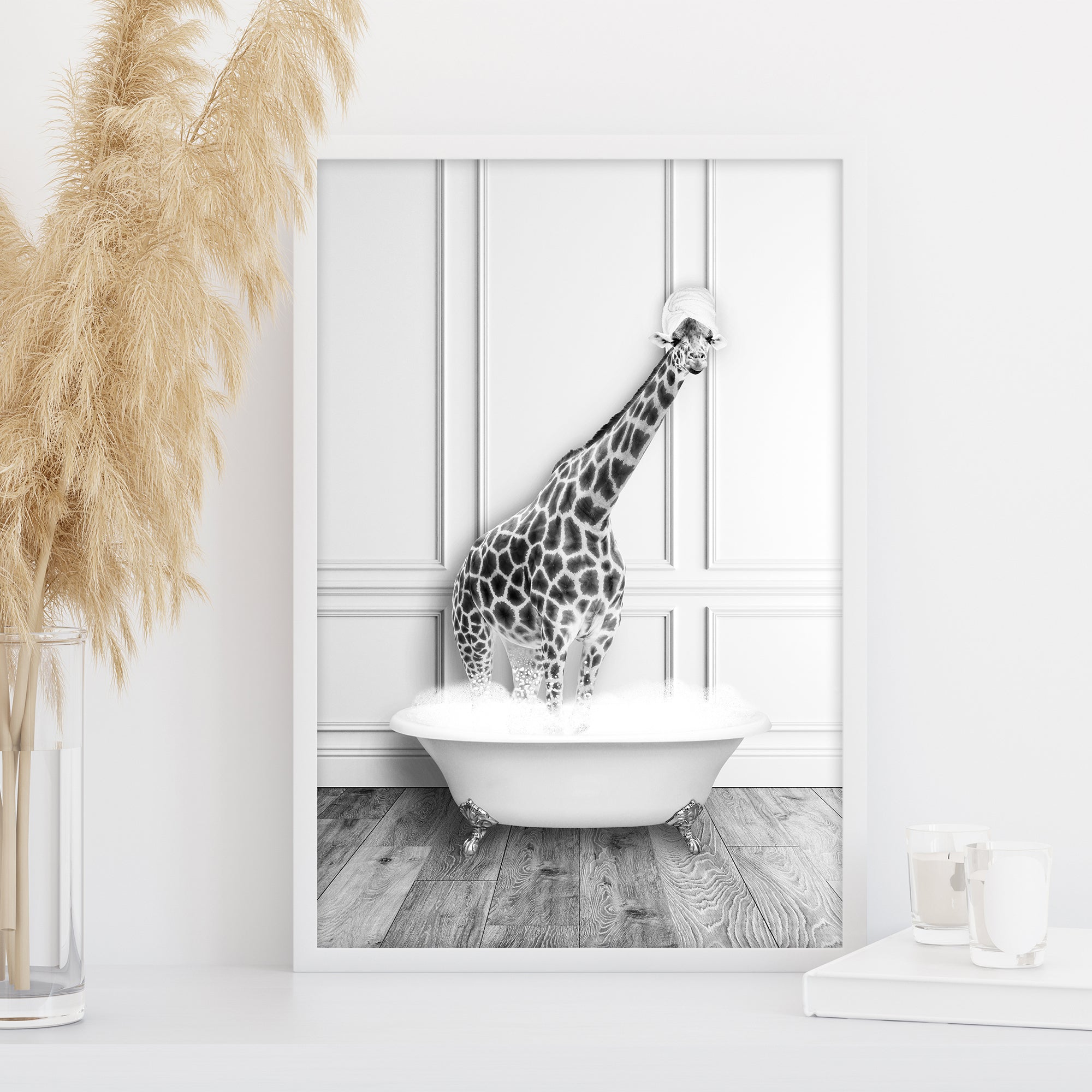 Monochrome whimsical giraffe bath printable, funny modern animal wall art for bathroom, large printable wall art